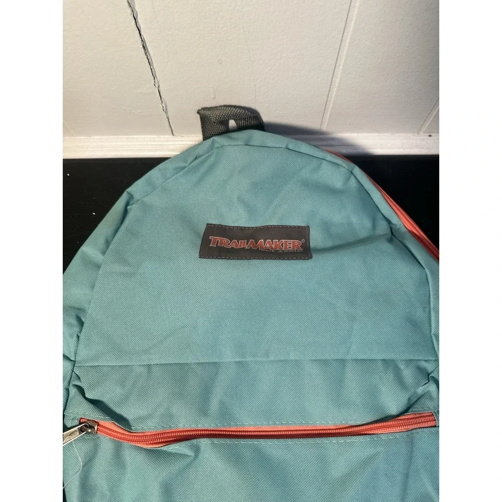 Trailmaker Classic Backpack Teal/Salmon Color Zip Adjustable‎ New